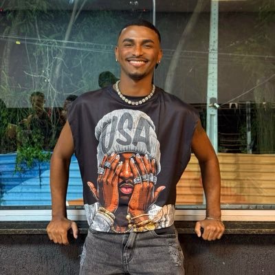 ViniLeonardo18's profile picture. Rj ☀️ Instagram: https://t.co/NGSa4hYqlh