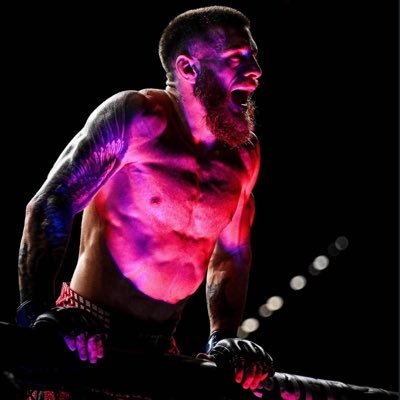 huss9841's profile picture. im a furry 🙈 mma fighter undefeated at 2-11, soon to be 0-0 🗣️ my bedtime is 08:30pm sharp😴 my shoe size is 16 😅 El Violado💔