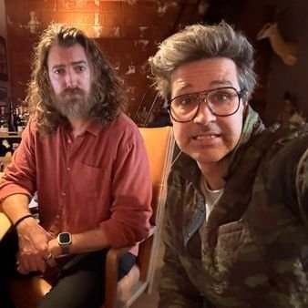 declan_veitch's profile picture. Rhett and Link, Entertainment, Reality TV, Music and UK TV  are my things. (He/Him)