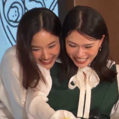 srchakwxng's profile picture. that one gleek, once #FreenBecky fan