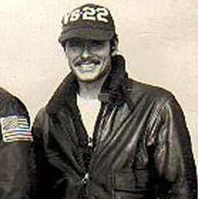 RAT13434271's profile picture. Air Navy Vet - VS22 / CV18 (Wasp), RISD international designer/artist, themed entertainment, museum, botanical garden, 🇺🇸🇯🇵
Non sibi sed patriae -