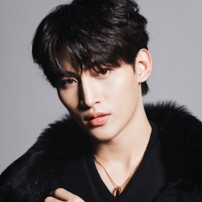 ohmthitiwat's profile picture. IG : ohm_thitiwat | official twitter