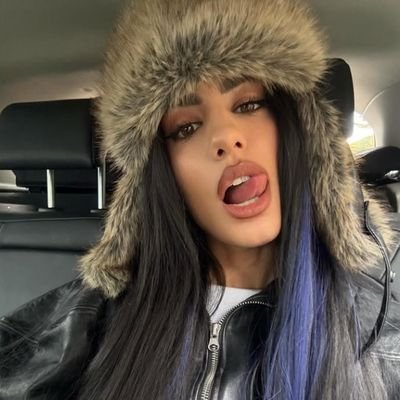 vlaaaadyss's profile picture. 