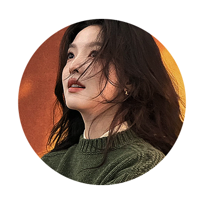 escriteise's profile picture. Still, a great deal of light falls on everything. 💌