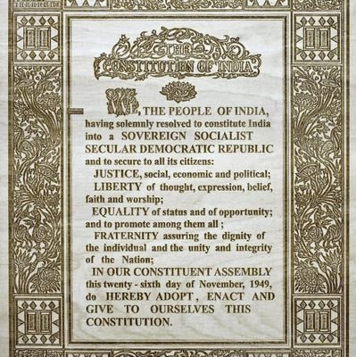 vishwas_rakho's profile picture. ಕನ್ನಡಿಗ. ಕನ್ನಡ ನೆಲ, ಜಲ, ಜನ, ನಾಡು, ನುಡಿ 💛🧡.  ಕನ್ನಡ ಧರ್ಮ.
*RP & 🧡 r not endrsments.
Bystander. Politics, Sports and Current Affairs.   #StopHindiImposition