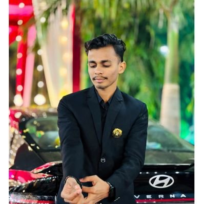 Avinash_2703's profile picture. वीर भोग्या वसुंधरा 💪🚩                                            #इलाहाबाद_विश्वविद्यालय 
प्रयागराज 🔁 बस्ती 🔁संत कबीर नगर 
🙏🚩जय श्रीराम🙏🚩जय बजरंगबली🙏🚩