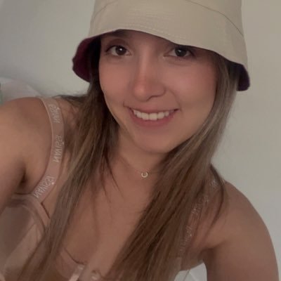 mcsaenzb's profile picture. Life is a tornado and i'm the cow spinning around for cinematic effect. 🐄🌪️