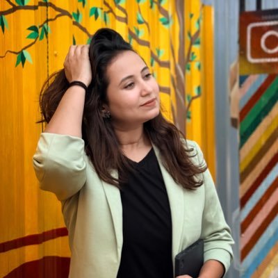 PurohitShivaniS's profile picture. Journalist. "ના પ્રભાવ,ના અભાવ,ક્રાંતિ સ્વભાવમાં છે💪🏻"