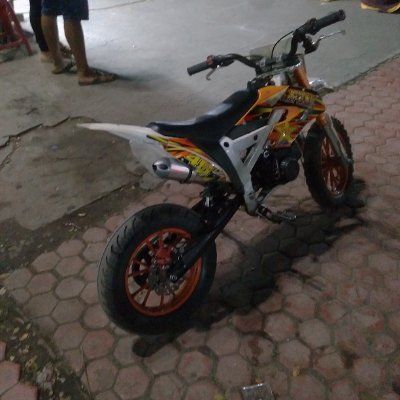 fathanmalikix's profile picture. 