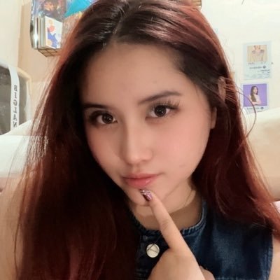 runiyeaaahh's profile picture. living on mail days 💌 comeback 📀 chaos 🏄🏻‍♀️ and the joy 🌟of pulling 🎞️ my biases 🧸 a space filled 🎡 with joshua 🦊 hoshi 🐯