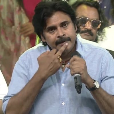 itsmeirru's profile picture. Live and Let Live / Don’t die before you die /Find what you love , Let it kill you