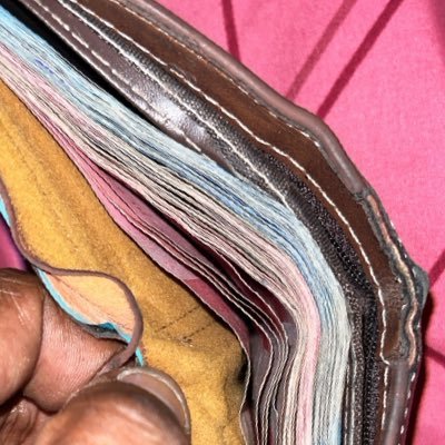 Assu4342's profile picture. 