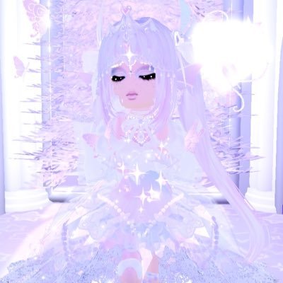 LMagshore's profile picture. Royale high player𖹭.ᐟ ⤿Happy Glitterfrost 🌊⋆｡𖦹 °. ⤿
