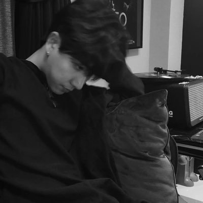 imurfridayx's profile picture. @perthppe