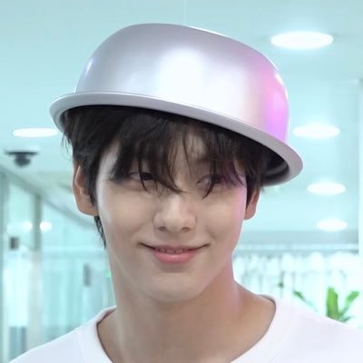 soobinasshair's profile picture. 