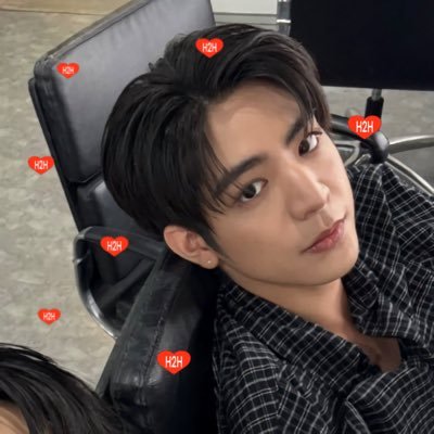 miamizfu's profile picture. ⋆𖦹 always got your back ✳︎ because of you i shine ⟡ #ALANpasawee ༝ #sea_ta_lay ˖ #keenkeno 🍀