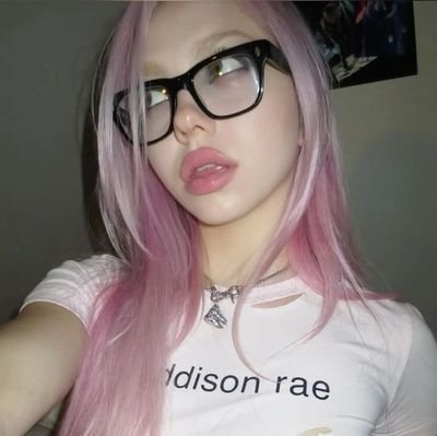 jnkcarti's profile picture. idc bitch im 2