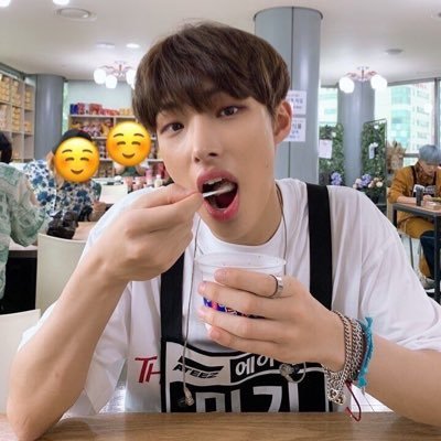 fxtape's profile picture. 