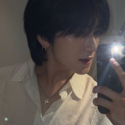 preciousyoonwoo's profile picture. 🛼