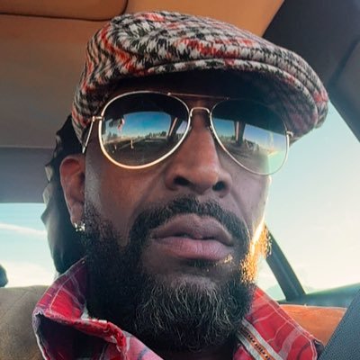 TChoice25's profile picture. LIVING,LOVING, LAUGHING,LEARNING.