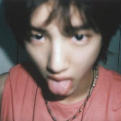 Skyverce's profile picture. Jangan panggil aku bocil, paman! Langit, namaku LANGIT!