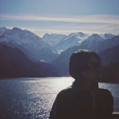 haiyizhouhyz's profile picture. play with design, code and AI

builder @wegic_ai
to be a fullstacker
ex BAT edu in ZJU