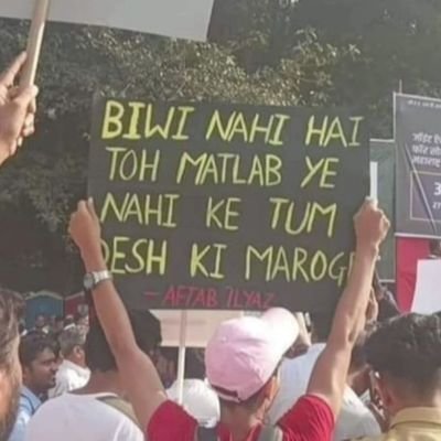 kadeeno786's profile picture. 🖤

“The silence that is in the starry sky,
The sleep that is among the lonely hills.”