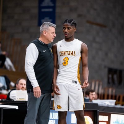 yng_yusef's profile picture. ✝️ | 2026 | | 6,5 G| | west Allis central highschool | instagram- yng_yusef |