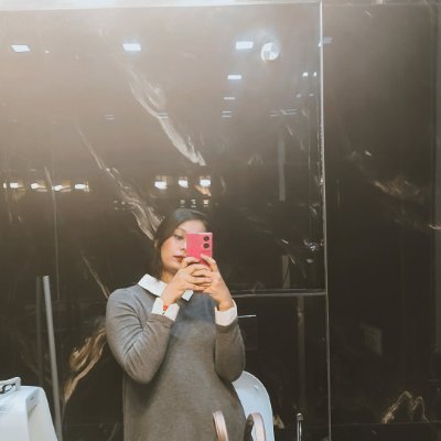 Bourbon_oreo's profile picture. Bye.
Dumb weak independent  neurotic woman 
adorably funnny
I as a person I m very directionally challenged 
Golden member of crying club