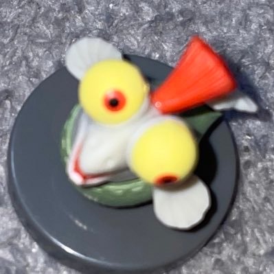 kuchi_wazawai's profile picture. 献血とファミマのチョコバニラバーとメイトーのなめらかプリンが大好きです