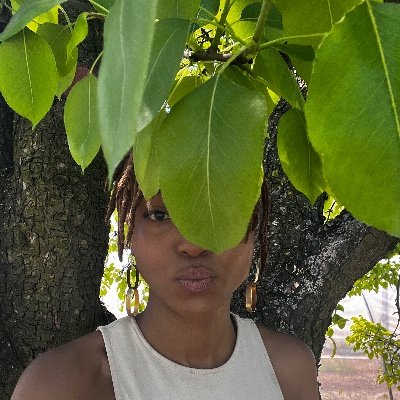 mphomala's profile picture. 👩🏽‍🌾 🇭🇺  |  In service: https://t.co/kCEZDI9KZW