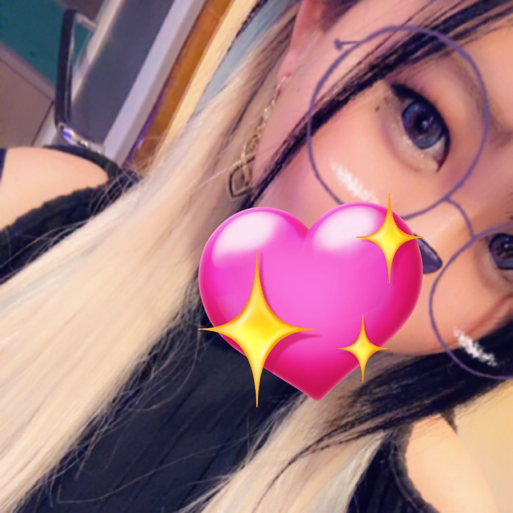 Mins0018's profile picture. 🐹▶︎ @Hamu_1512   👾👾▷▶狂人會MG◀◁🗝▶︎ @yuumioreo