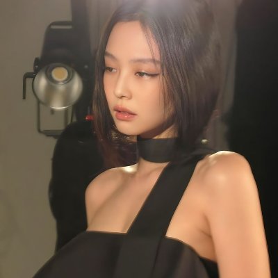 klaretledaze's profile picture. 