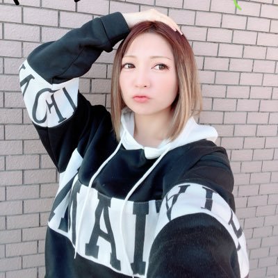 Miiさん＆皆様こんばんはです♪通販で販売されているカレンダーが残り