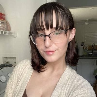 amberfloyd613's profile picture. WE DO MASSAGE THERAPY WITH HAPPY ENDING IF YOU'RE READY YOU CAN GIVE ME A DM I'M READY..YOU CAN ALSO TEXT ME ON ZANGI 7405985029.WE ACCEPT ANY PAYMENTS METHOD