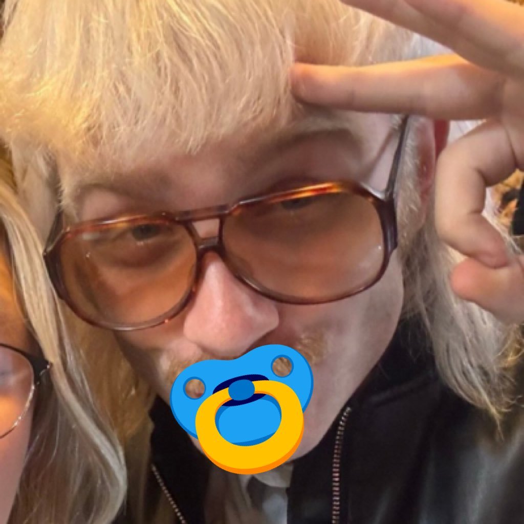 joostooc's profile picture. posting joost random pics/videos and memes 🌈 feel free to request