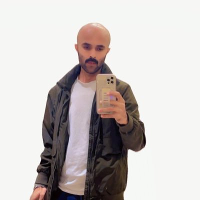 Hasnain1124018's profile picture. 