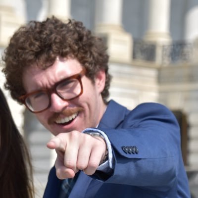 Edmund_Burque's profile picture. Fan of Joan Didion and bodies of water. Eng/Esp/Fra