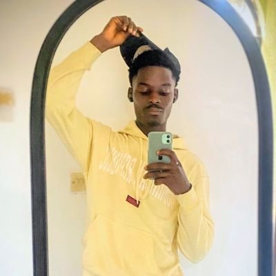 BriSvElAnD32107's profile picture. 