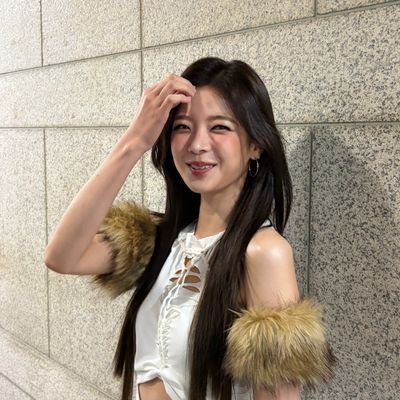 ryeongdiaries_'s profile picture. urm what the itzy☝️🤓 !

TUNNEL VISION OUT NOW!!!