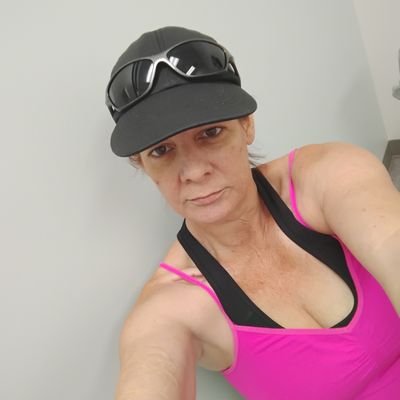 ValarieG10784's profile picture. 