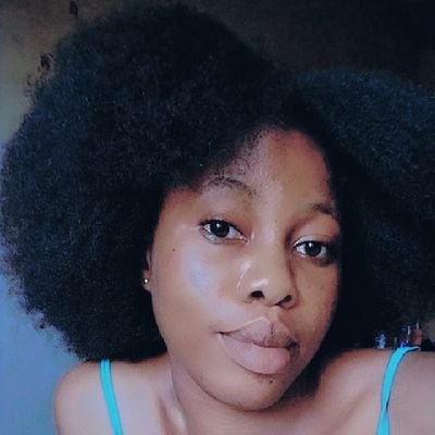 sisi_layo's profile picture. ||RN🩺||Bliss. Ease. Peace|| Brown 🤎||Books||
