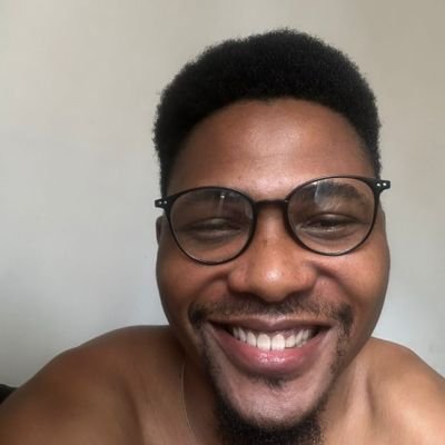 ProseNew's profile picture. Product Designer | UX Engineer | Building user-friendly experiences | LFC.