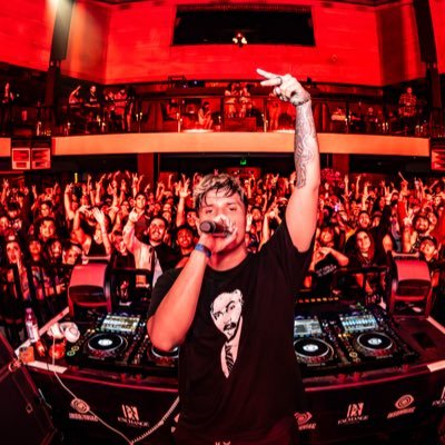 izikdub's profile picture. fear. none.______