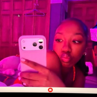 berrysweethrt's profile picture. 