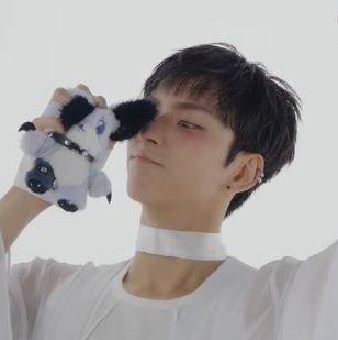 cuntieode's profile picture. the kids these days only want to talk about oh seungmin