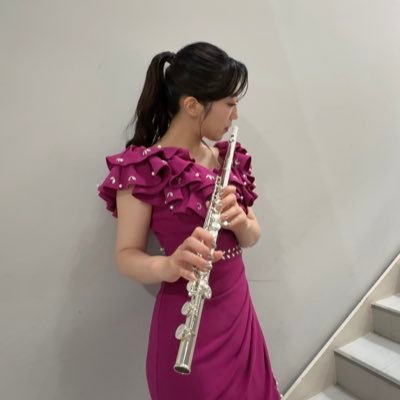 miyu_tsubuki's profile picture. どんと響く、直球ボイス！新曲『夜桜の宿/恋人芝居』🌷好評発売中✨ ／殺陣 ／ フルート／Instagramはこちら♡/.:+♩☟ イベント情報は公式HPへ