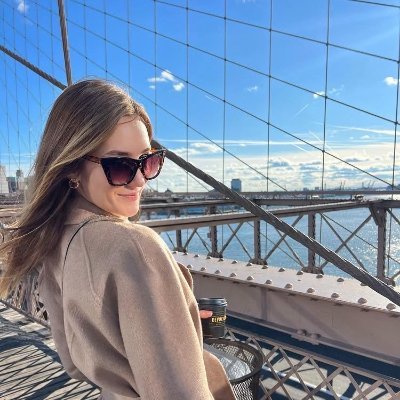 prabhatannagma1's profile picture. I love every moment of life, I enjoy recording it, and I also like to be calm and unhurried, slowly becoming the person I want to be.