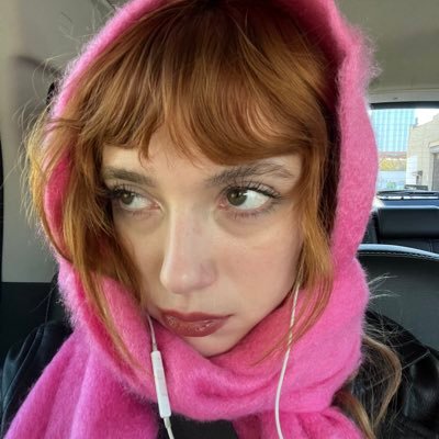 girrlpuppy's profile picture. girlpuppy (she/her) 26 🦢