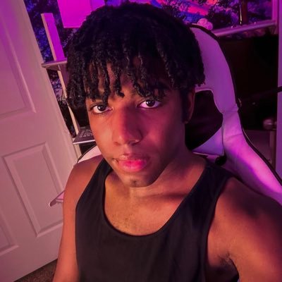 𝗸𝘆𝗹𝗮𝗻 🌙 Profile